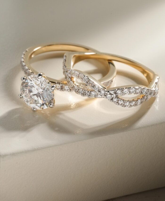 Round Soliatire And Infinity Ring Set